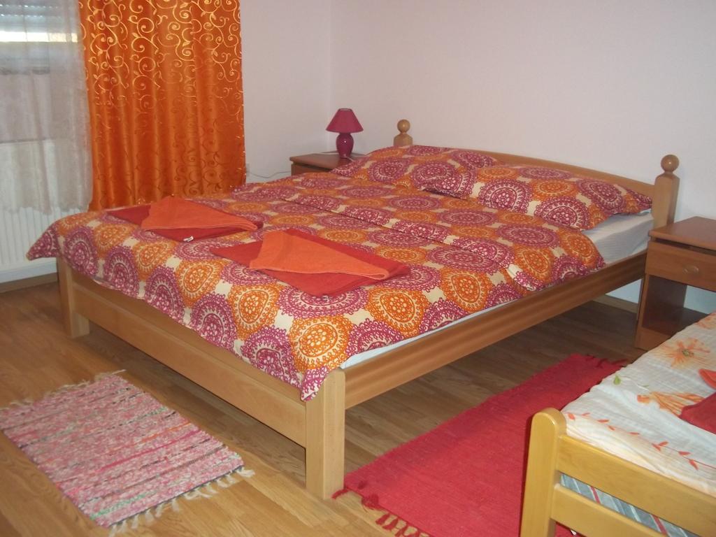 Rooms Zigic Korenica Zewnętrze zdjęcie